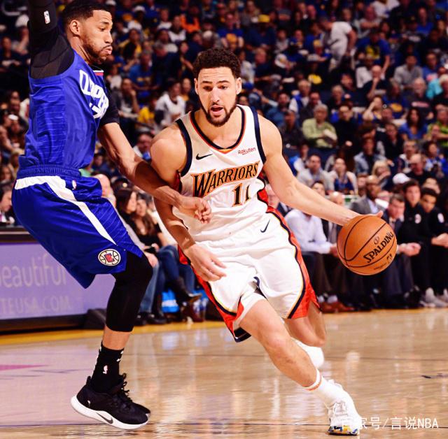 的格斗比赛 的格斗比赛