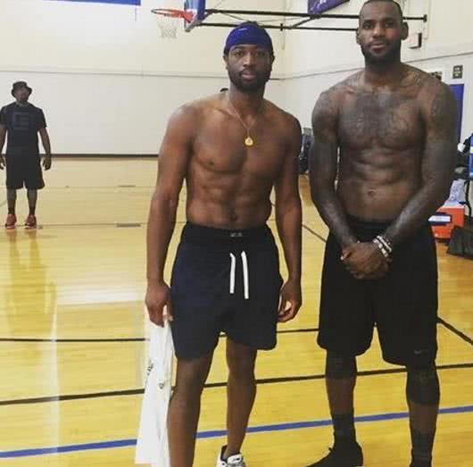 小而坚决的 小而坚决的